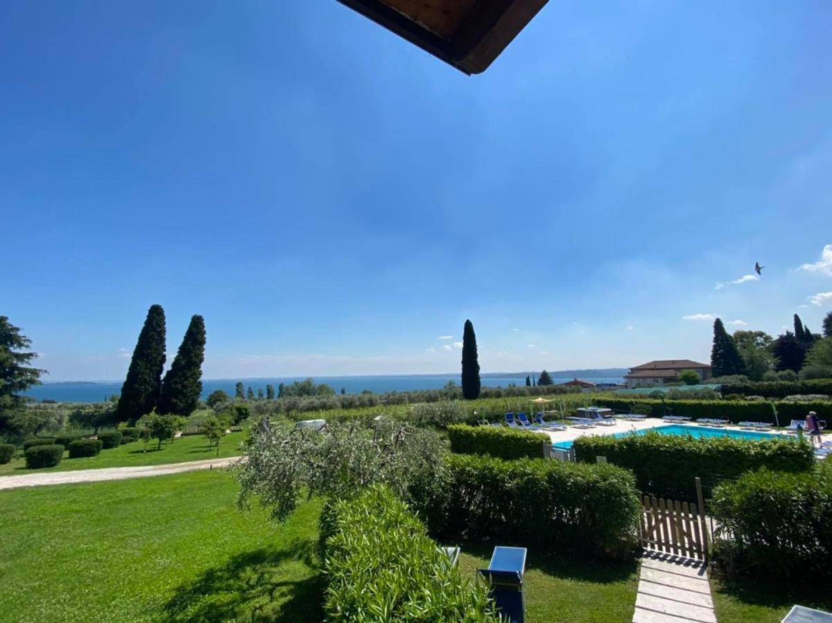 Residence Corte Ferrari -Ciao Vacanze- Moniga del Garda Exterior photo