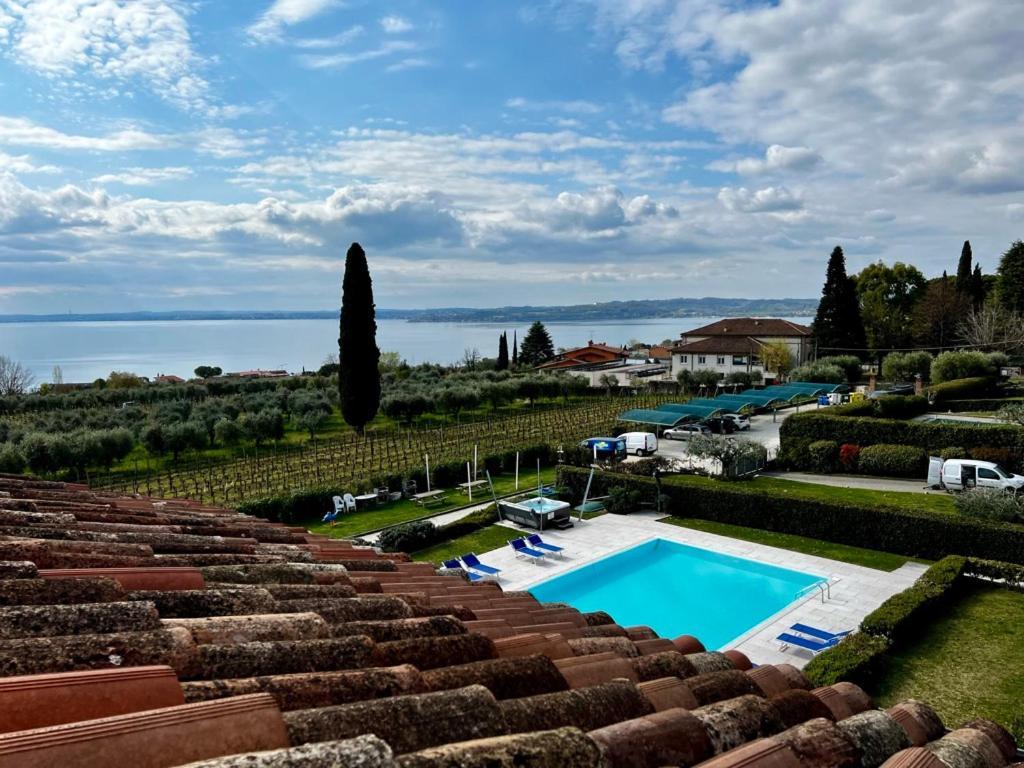 Residence Corte Ferrari -Ciao Vacanze- Moniga del Garda Exterior photo