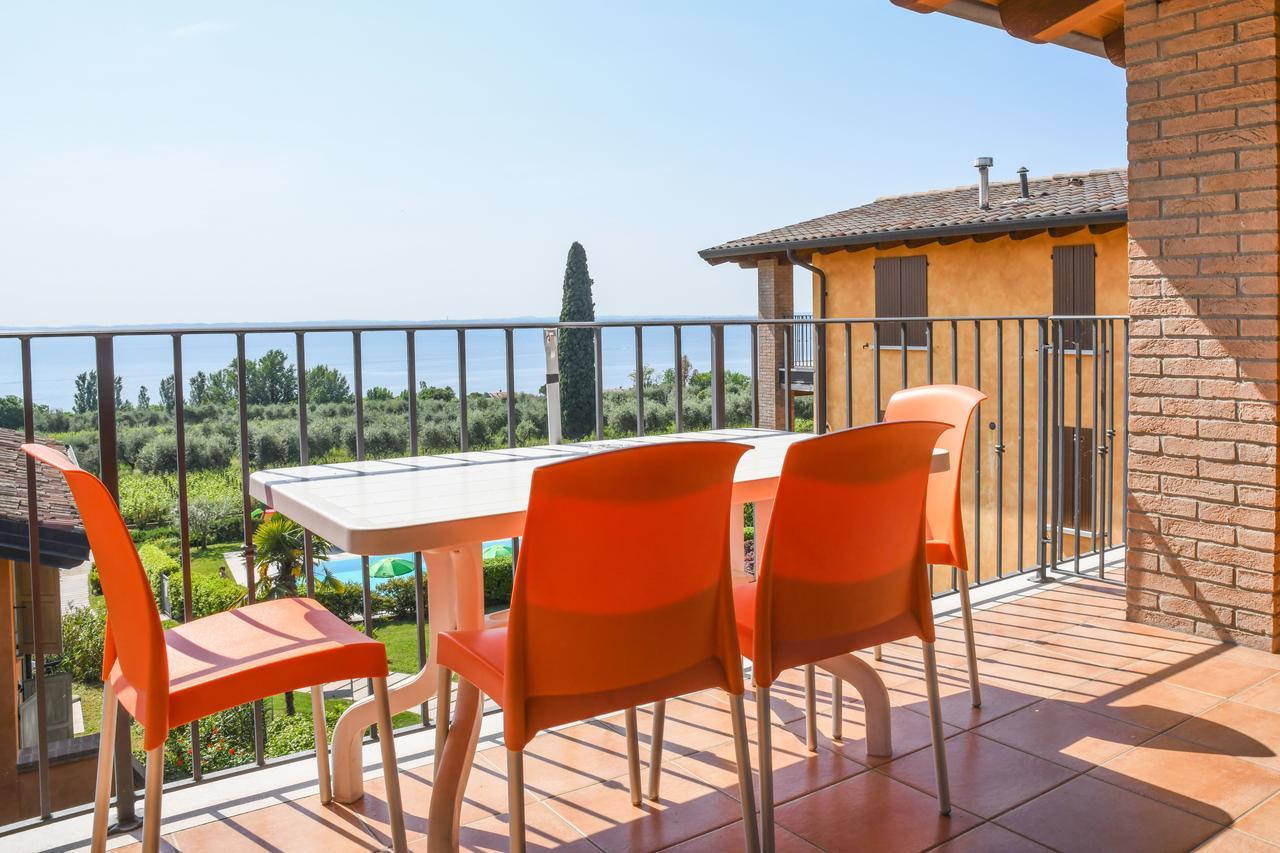 Residence Corte Ferrari -Ciao Vacanze- Moniga del Garda Exterior photo