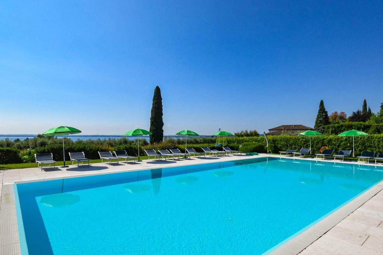 Residence Corte Ferrari -Ciao Vacanze- Moniga del Garda Exterior photo